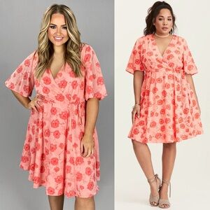 Torrid Sienna Garden Georgette Floral Wrap Dress | 16